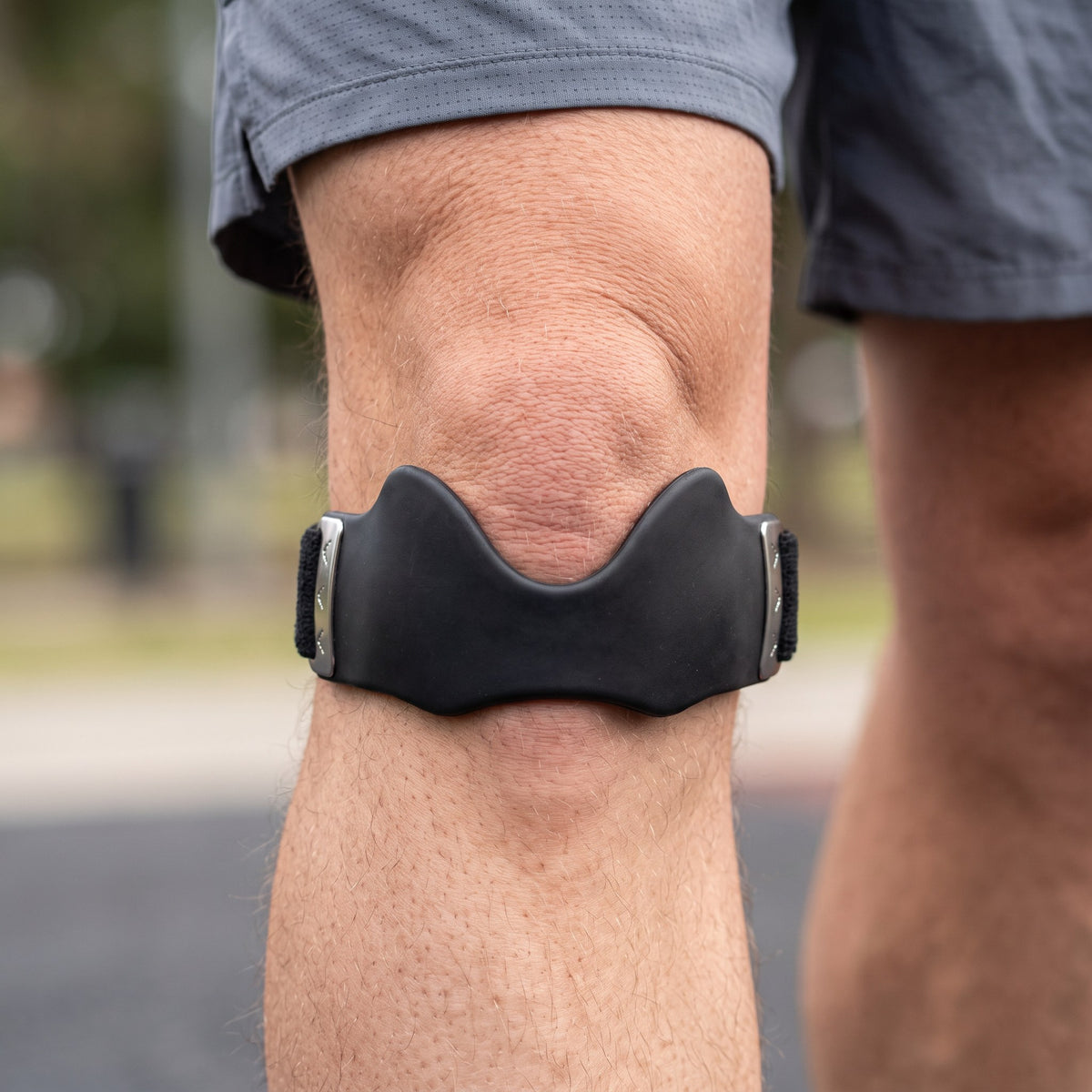 Strydex Precision Strap worn on the front of the knee, just below the kneecap
